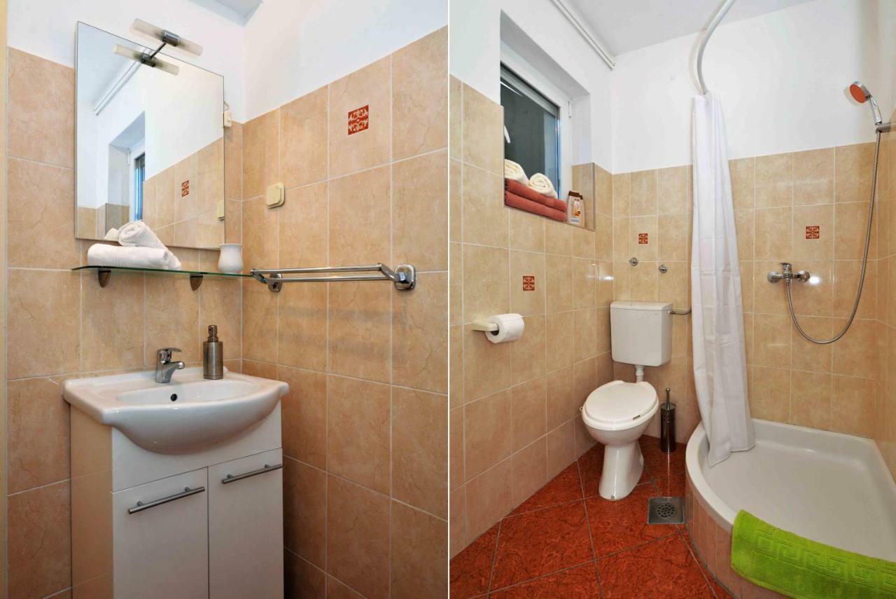 Apartmani Dora ムルテル エクステリア 写真
